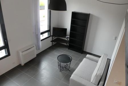 Appartement meublé à louer - 2 pièces - 34 m² - Photo 3