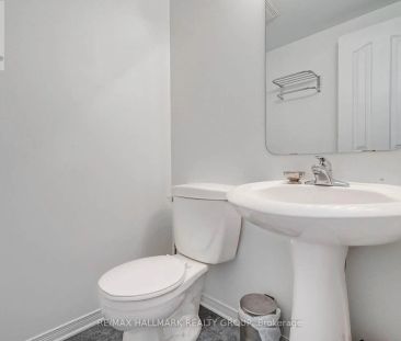 548 ABERFOYLE CIRCLE - Photo 1