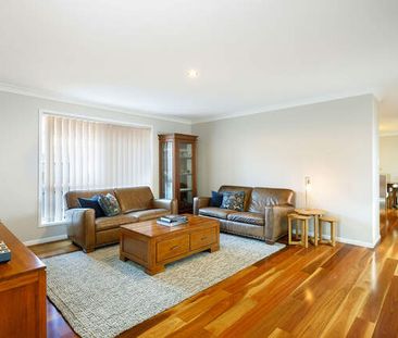 5 Coot Tha Place, Forest Lake QLD 4078 - House For Rent - $800 | Do... - Photo 3