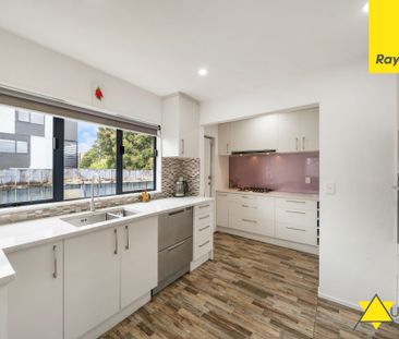 Modern Comfort and Convenience in a Prime Central Location - Photo 6