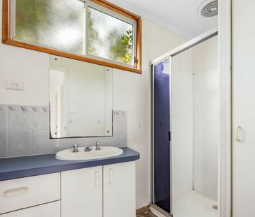 Renovated 2-Bedroom Gem in Ballarat East – Low Maintenance Living! - Photo 6