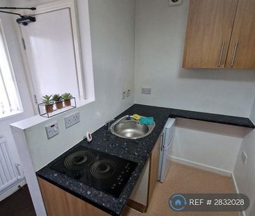 1 bedroom in a house share to rent - Photo 6