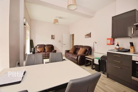 2 bedroom apartment to rent - Photo 4