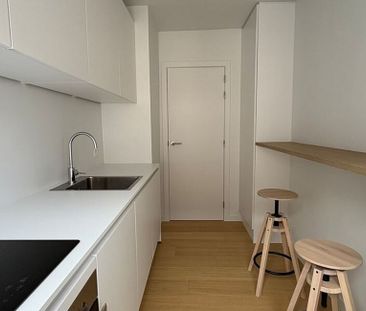 Appartement te huur in Ronse voor € 775 met 1 slaapkamer - Photo 2