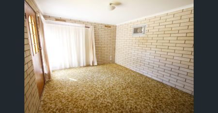 Quite complex - Photo 2