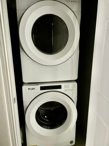 For Lease - 633 Florencedale Crescent, Kitchener, Ontario - Photo 5