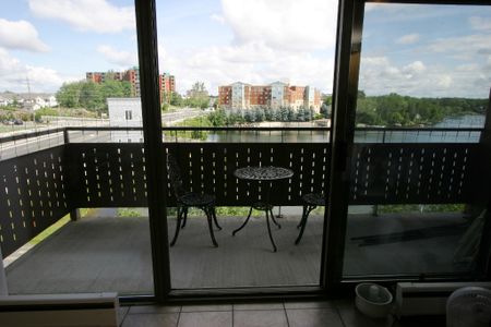 apartments at 1720 Paris Street - Photo 3