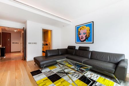 Brompton Road, Knightsbridge, SW3 - Photo 2