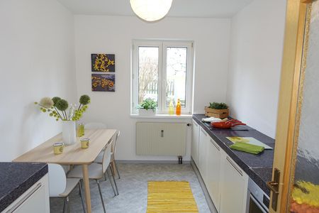 Schöne Erdgeschoß Wohnung mit Loggia - Photo 5