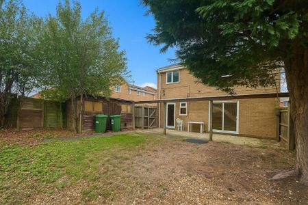 2 bedroom detached house to rent - Photo 5