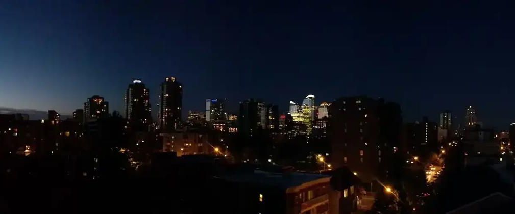 PERFECTLY LOCATED, UPDATED 1 BDRM CONDO NEAR DOWNTOWN & STEPS TO 17TH AVE | 1225 15th Ave SW, Calgary - Photo 1