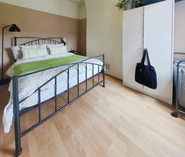 3 bedroom terraced house to rent - Photo 6