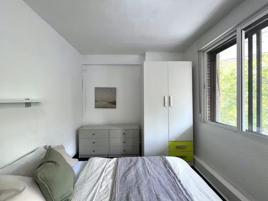 Calle de Federico Gutiérrez, Madrid, Community of Madrid 28027 - Foto 1