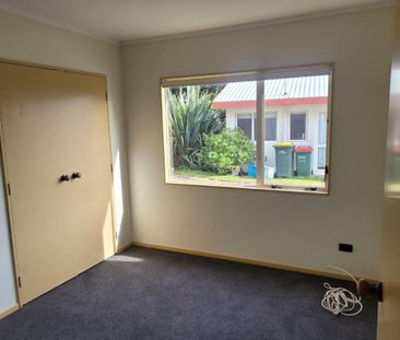 2/172 Frankley Road, Frankleigh Park, New Plymouth - Photo 5