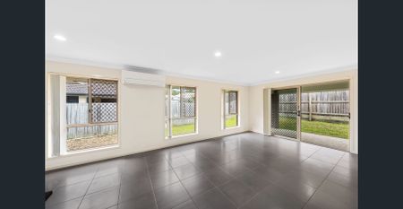 Beautiful Lowset Home Backing Onto Bushland – Family Living in Peaceful Mount Cotton - Photo 2