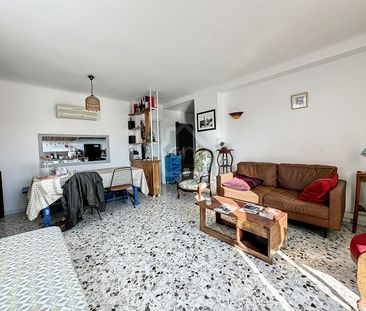 Location Appartement 5 pièces 81m² AVIGNON 84000 - Photo 1