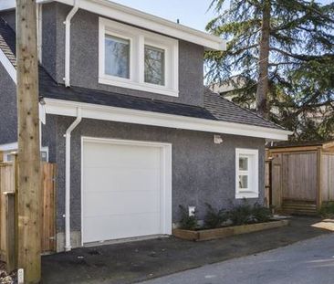 LANEWAY HOUSE - Photo 1