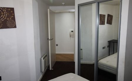 Basilica, LS1 - Photo 4