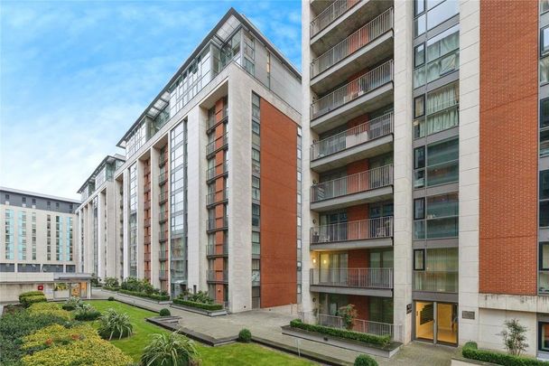 2 bedroom house to rent - Photo 1