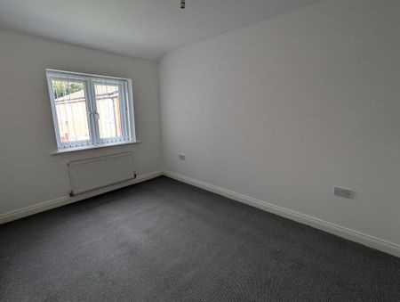 3 bedroom terraced house to rent - Photo 2