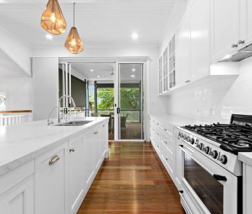 Elegantly Renovated Queenslander with Pool & Garden Maintenance - Photo 2