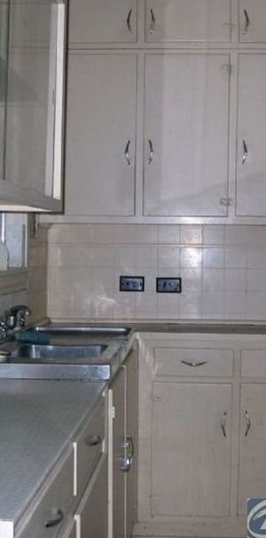 Located in the heart of Doveton - Photo 1