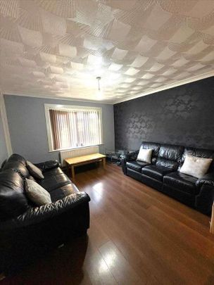 Ilfield Way, Gravesend, DA12 - Photo 1