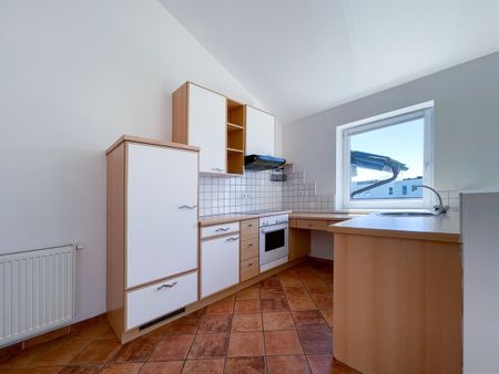 Sonnige 3-Zimmer-Wohnung mit Terrasse - Foto 2