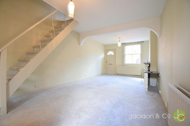 2 bedroom terraced house to rent - Photo 1