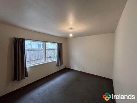 Two Bedroom Unit, Central City Living! - Photo 3