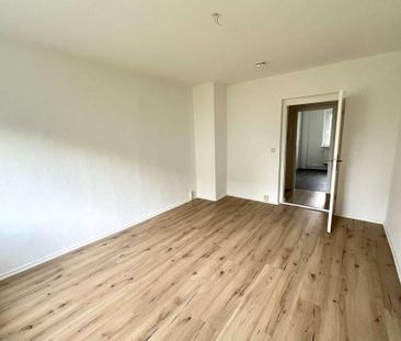 +++Über wenige Stufen in Ihr neues Zuhause im Erdgeschoss!+++ - Photo 1