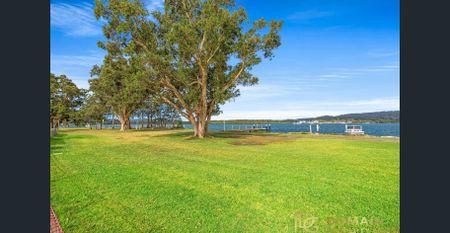 Waterfront Living at Its Finest in Woy Woy - Photo 5