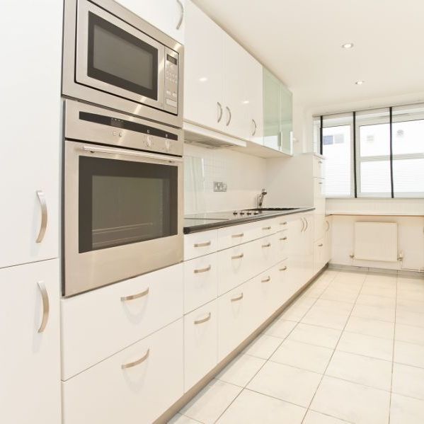 2 Bedroom Flat To Let - Photo 1