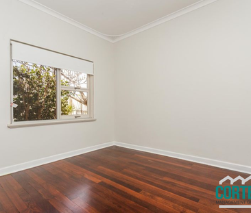 157A Forrest Rd, Hamilton Hill WA 6163 - House For Rent | Domain - Photo 3