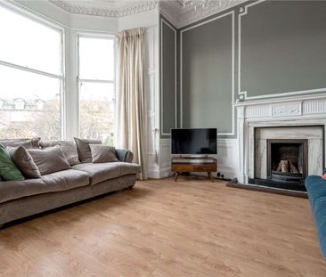 A spacious and bright furnished two bedroom conversation flat overl... - Photo 2