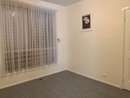 Spacious Family Home in Meadow Heights!!! - Photo 5