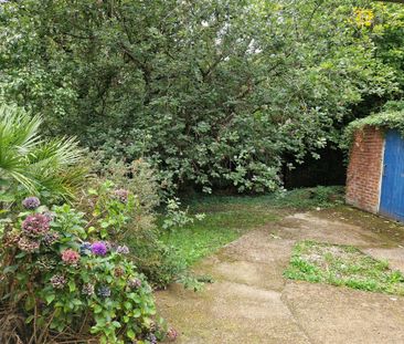 2 bedroom ground floor maisonette to rent - Photo 5