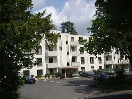 Location Appartement 1 Pièce 25 m² - Photo 4