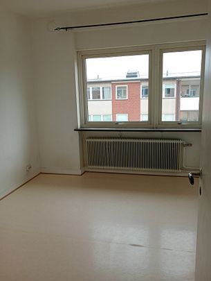 Viaduktgatan, Hässleholm - Photo 1