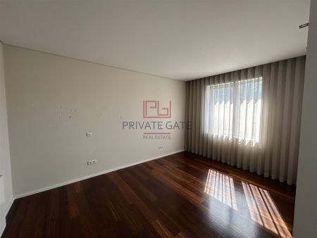 Apartamento T4 - Photo 4