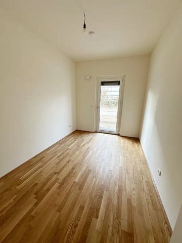 NEU - Erstbezug-Wohnung mit Balkon und hochwertiger Ausstattung - Photo 2