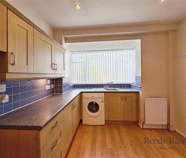 3 bedroom detached house to rent - Photo 5