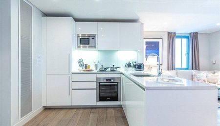 3 bedroom apartment to rent - Photo 5