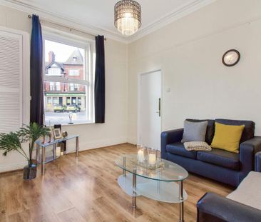 1 bedroom in a house share to rent - Photo 2