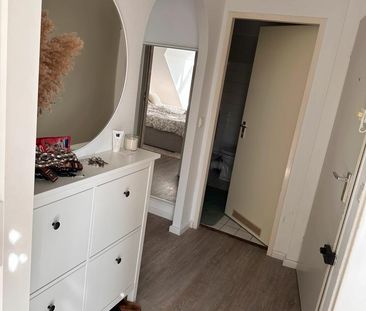 Nachmieter gesucht - 2 Zimmer - 76qm - Teilmöbliert - Photo 2