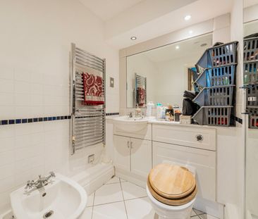Seven Kings Way, Kingston Upon Thames, Surrey, KT2 - Photo 5