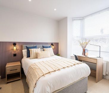 1 bedroom in a house share to rent - Photo 3