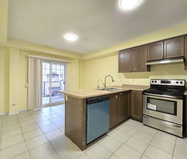 For Lease - 5289 Major Mackenzie Drive, Markham, Ontario - Photo 3