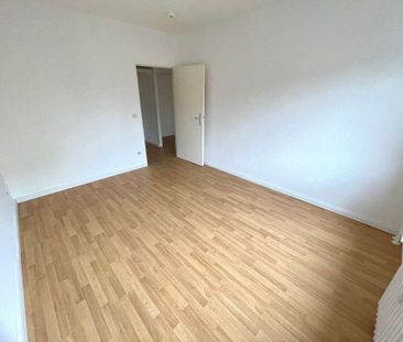 Tapezieren, einziehen und wohlf&uuml;hlen! 2-Zimmer Wohnung mit gro... - Foto 5