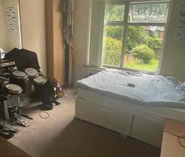 3 bedroom private hall to rent - Photo 4